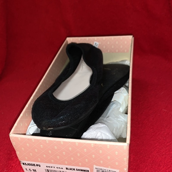 KIDS SPARKLY BLACK FLATS - Picture 5 of 5